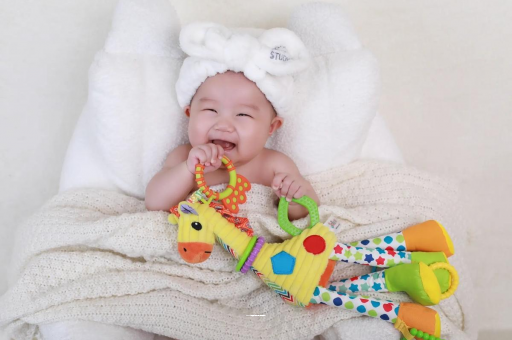 石嘴山八个月的宝宝能吃虾吗